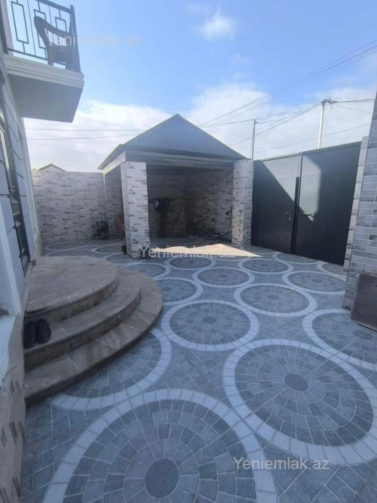 Satılır 4 otaqlı həyət evi 120 m²