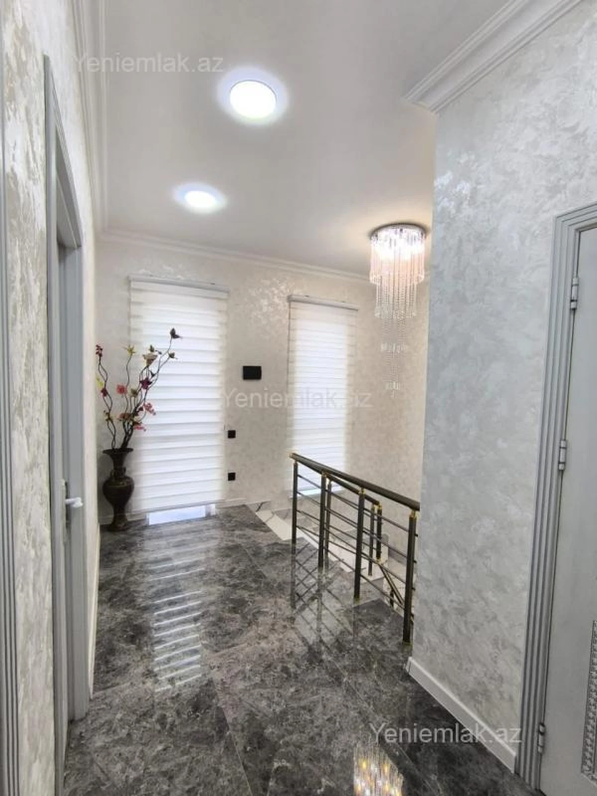 Satılır 4 otaqlı həyət evi 120 m²