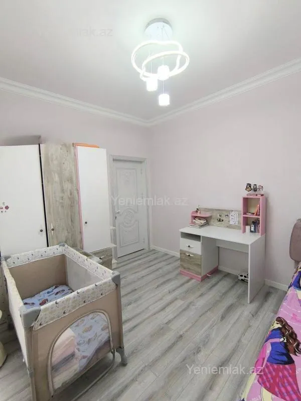 Satılır 4 otaqlı həyət evi 120 m²