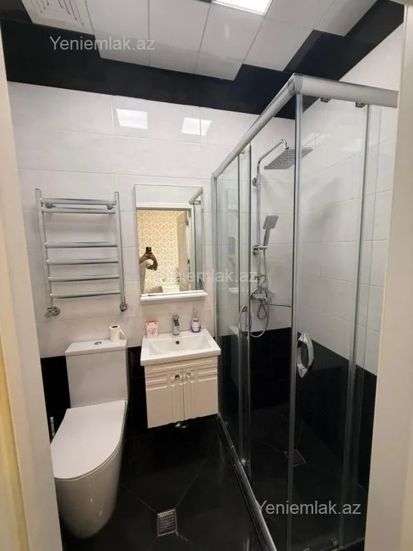 Satılır 2 otaqlı yeni tikili 90 m²