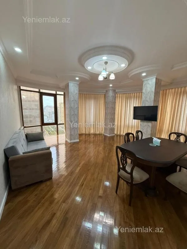 Satılır 2 otaqlı yeni tikili 90 m²