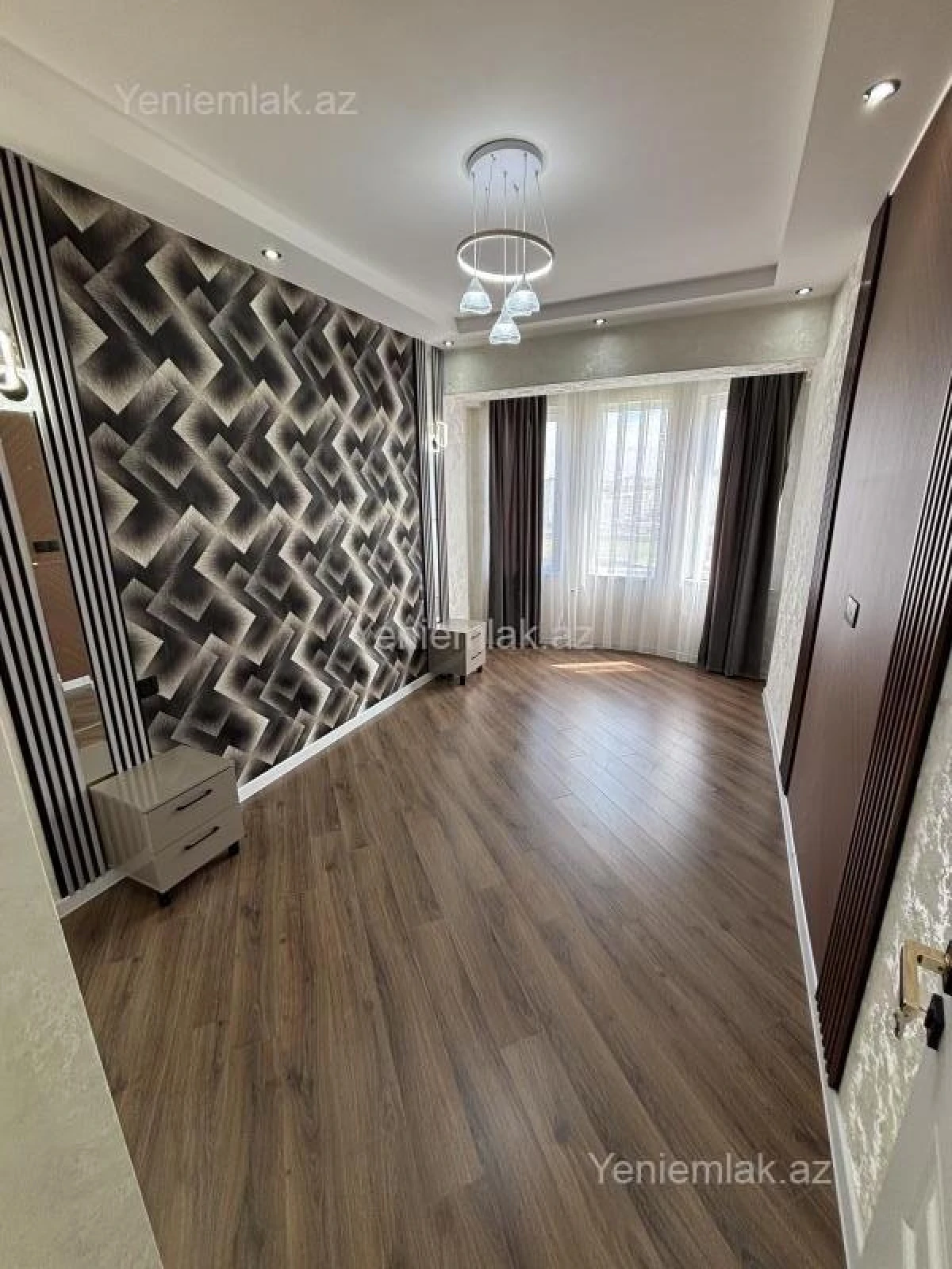 Satılır 3 otaqlı yeni tikili 70 m²