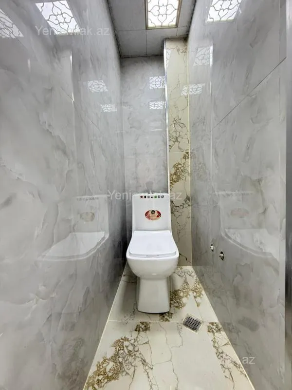 Satılır 3 otaqlı köhnə tikili 75 m²