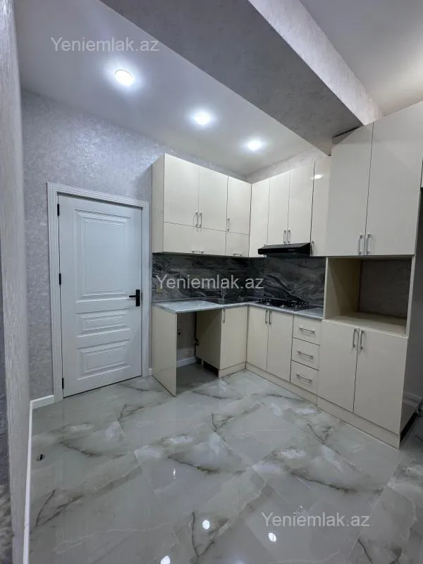 Satılır 2 otaqlı yeni tikili 70 m²
