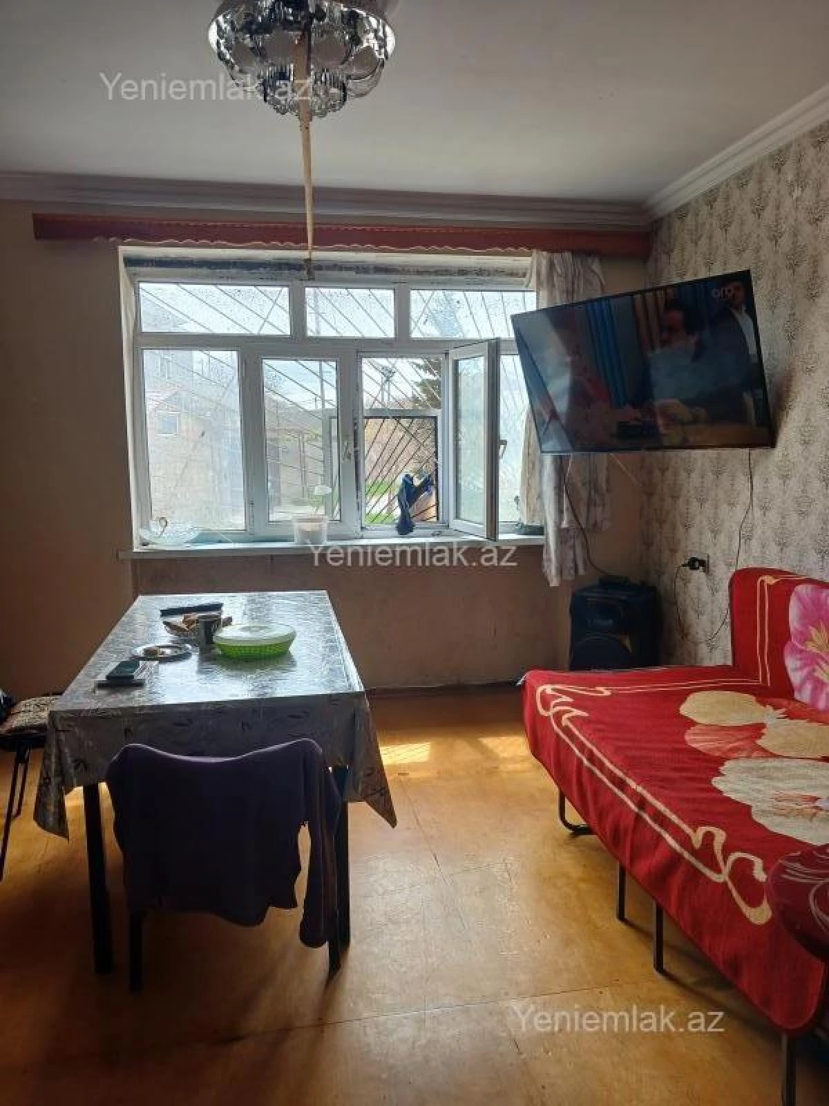 Satılır 1 otaqlı köhnə tikili 35 m²