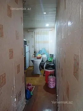 Satılır 1 otaqlı köhnə tikili 35 m²