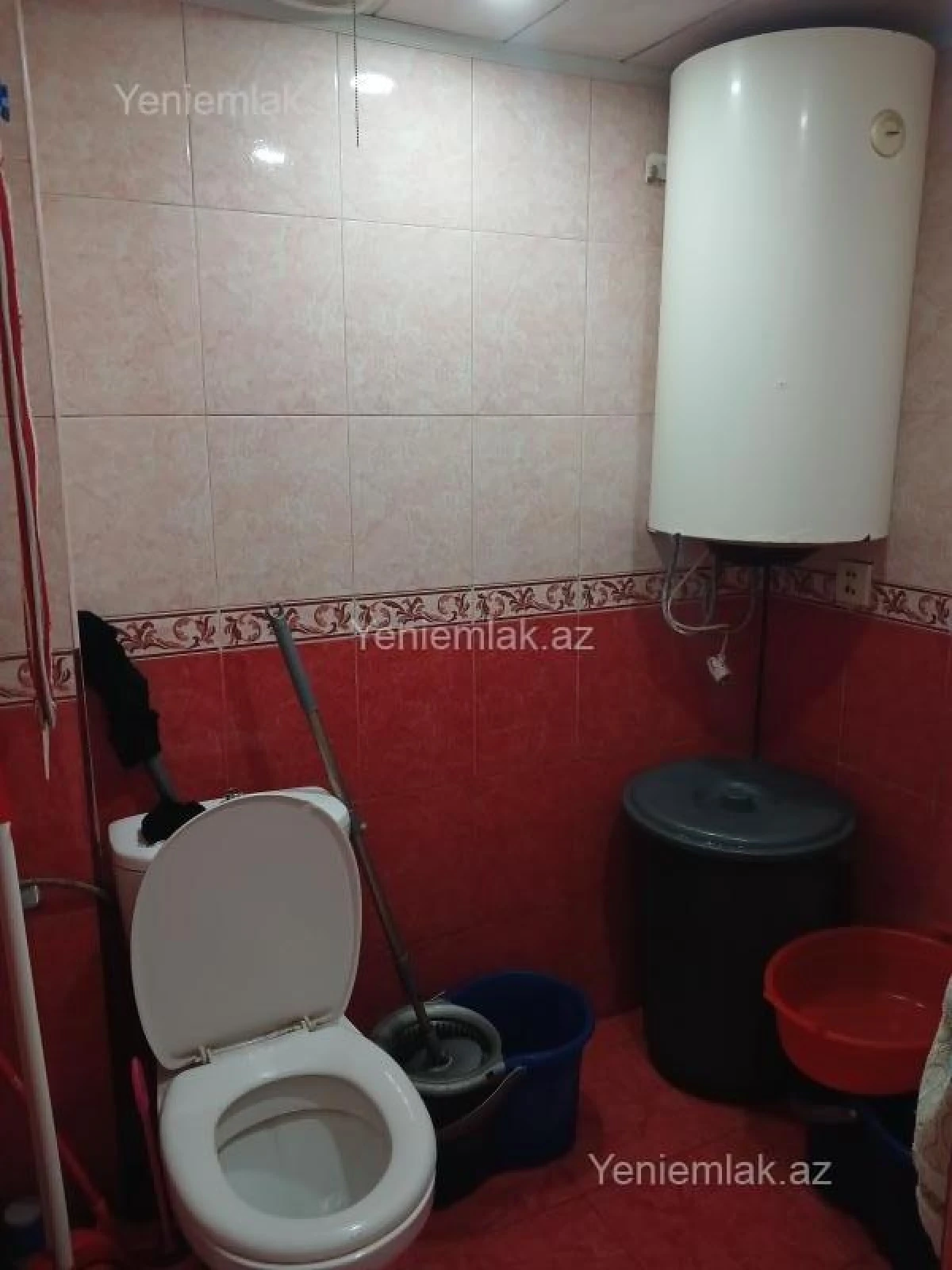 Satılır 1 otaqlı köhnə tikili 35 m²