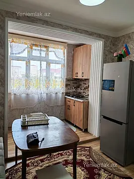 Satılır 1 otaqlı köhnə tikili 35 m²