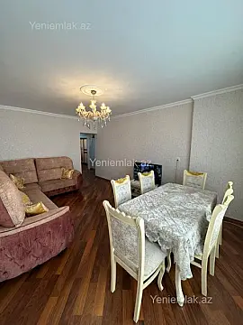 Satılır 2 otaqlı köhnə tikili 64 m²
