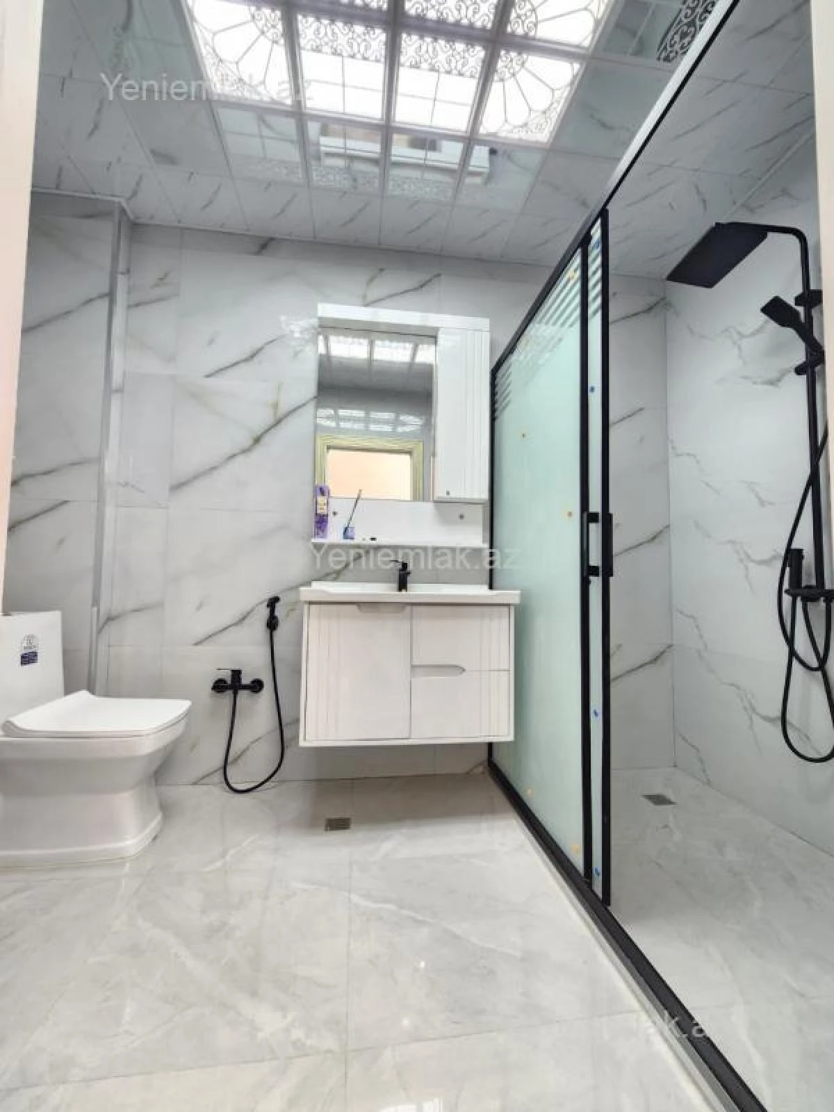 Satılır 2 otaqlı yeni tikili 67 m²