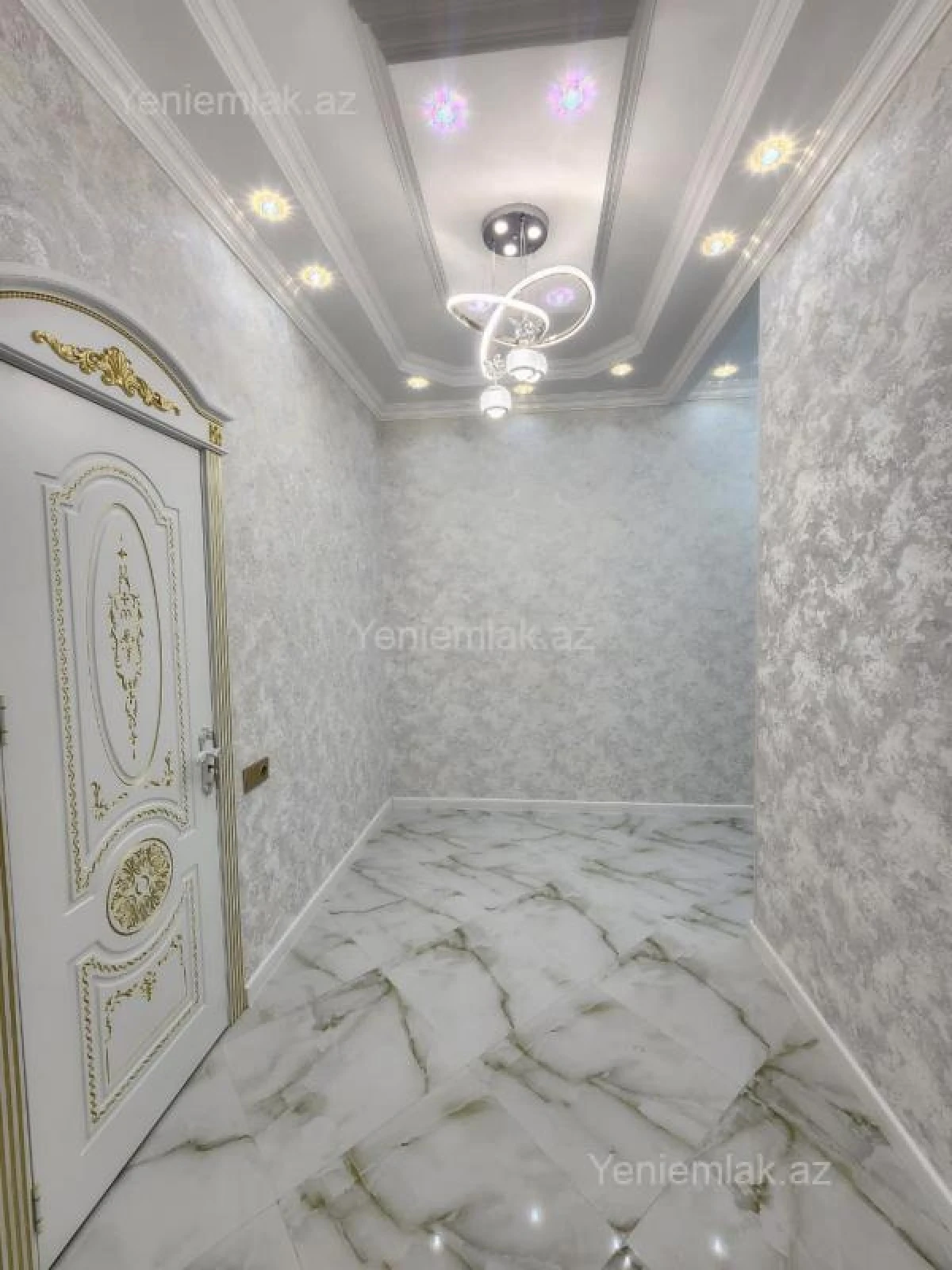 Satılır 2 otaqlı yeni tikili 67 m²