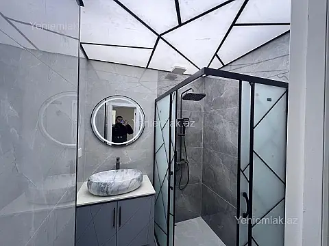 Satılır 4 otaqlı köhnə tikili 110 m²