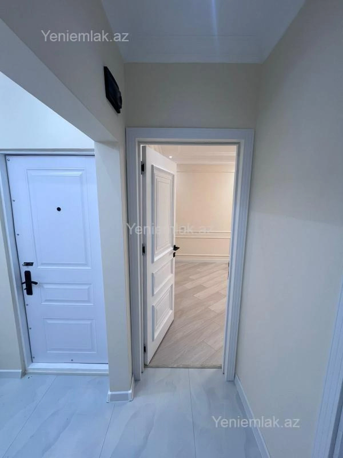 Satılır 4 otaqlı köhnə tikili 110 m²