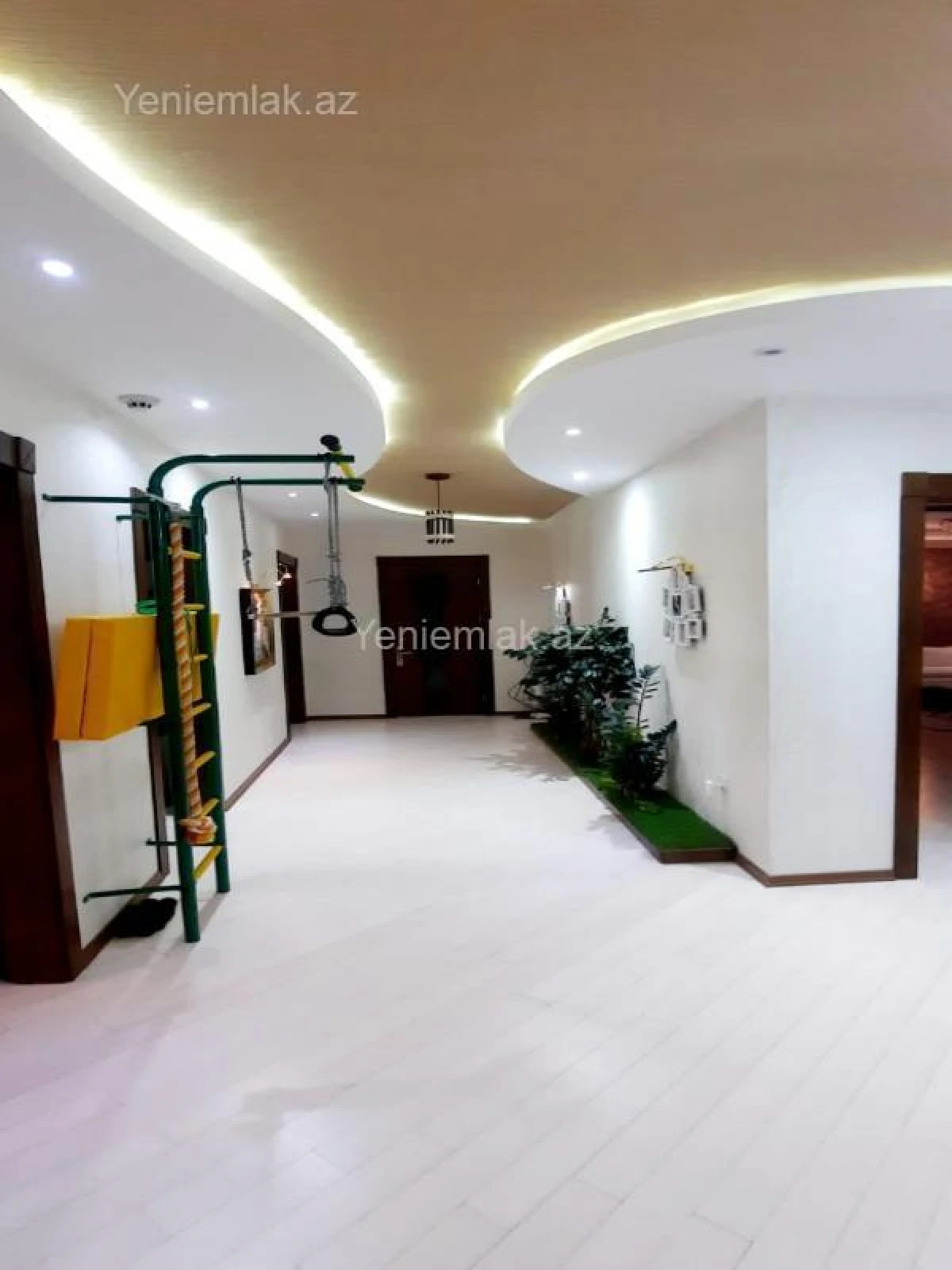 Satılır 4 otaqlı yeni tikili 167 m²