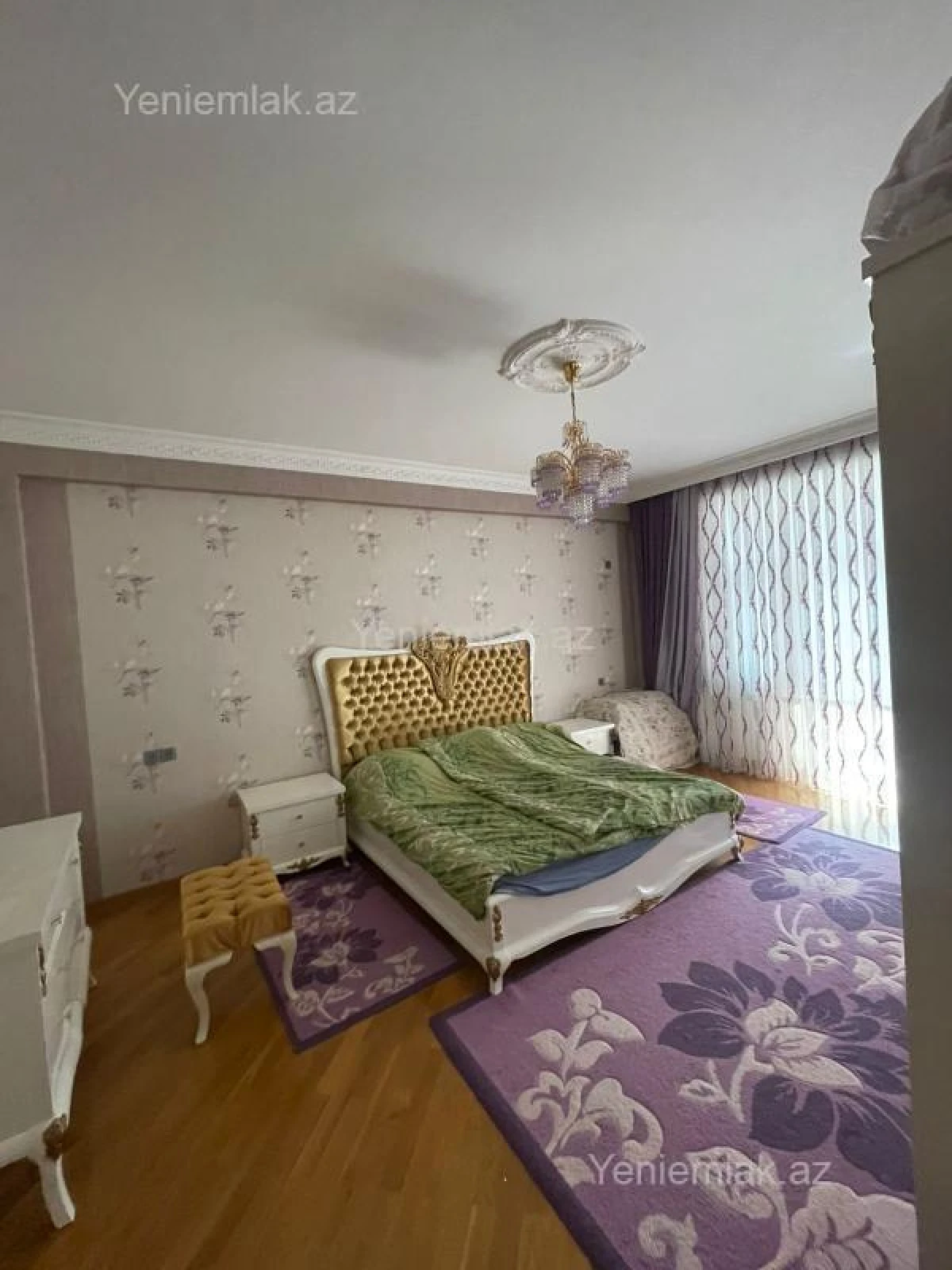 Satılır 3 otaqlı yeni tikili 130 m²