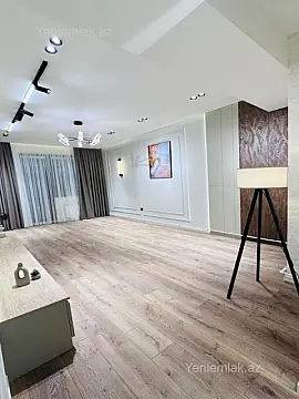 Satılır 3 otaqlı yeni tikili 85 m²