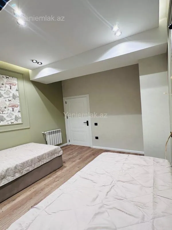 Satılır 3 otaqlı yeni tikili 85 m²
