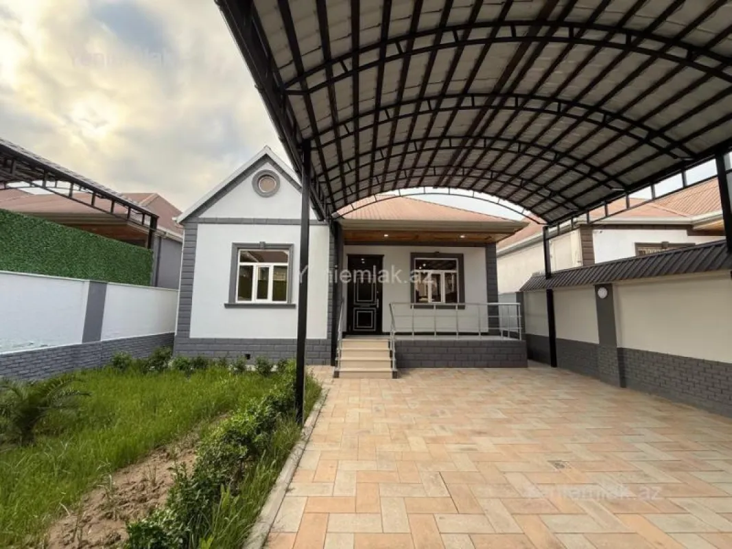 Satılır 3 otaqlı həyət evi 100 m²