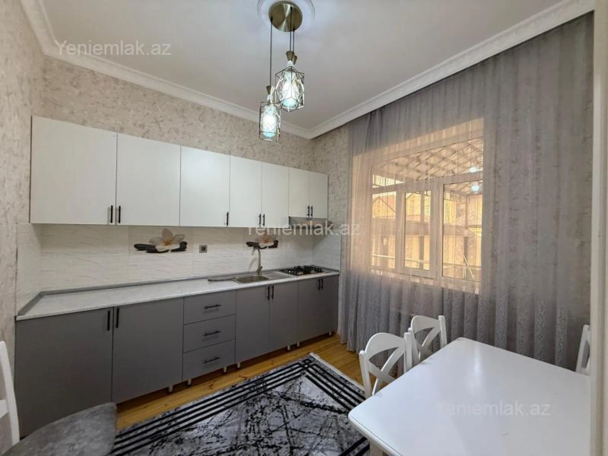 Satılır 3 otaqlı həyət evi 100 m²