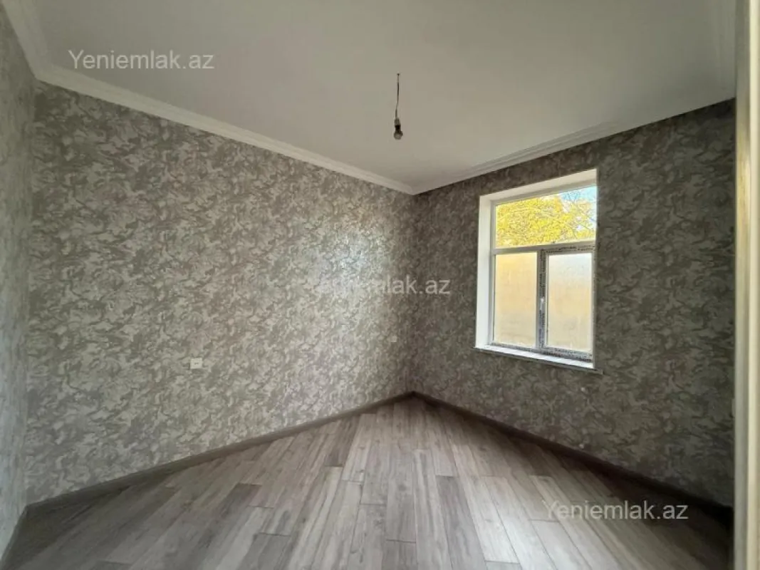 Satılır 4 otaqlı həyət evi 120 m²