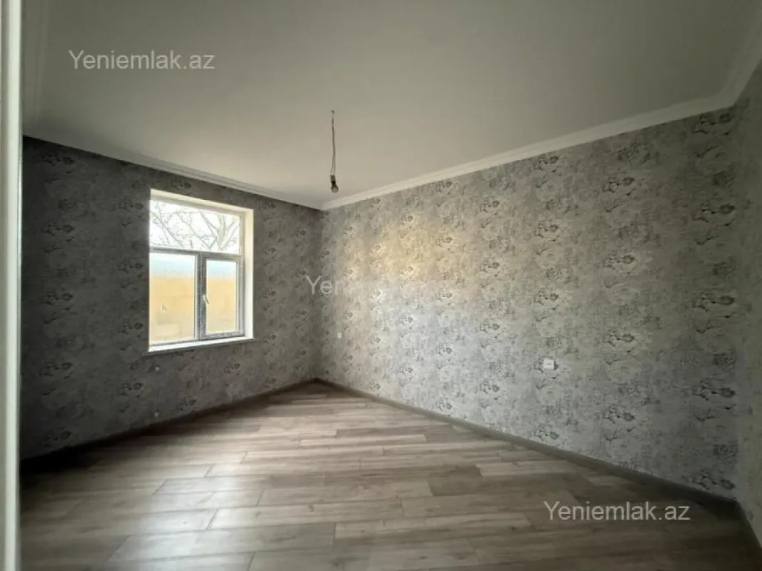 Satılır 4 otaqlı həyət evi 120 m²