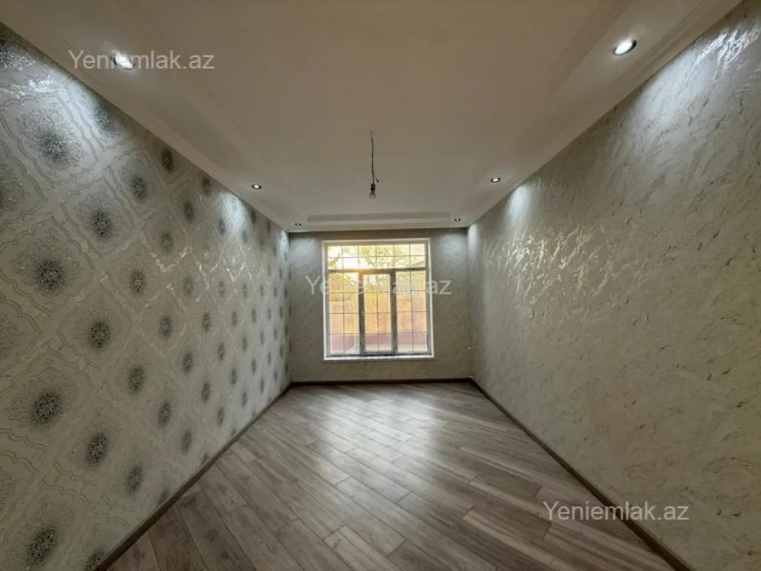 Satılır 4 otaqlı həyət evi 120 m²