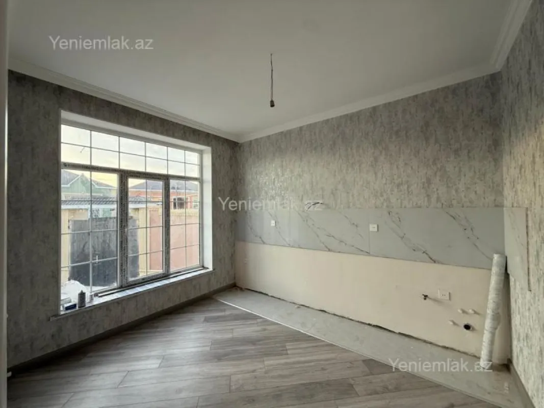 Satılır 4 otaqlı həyət evi 120 m²