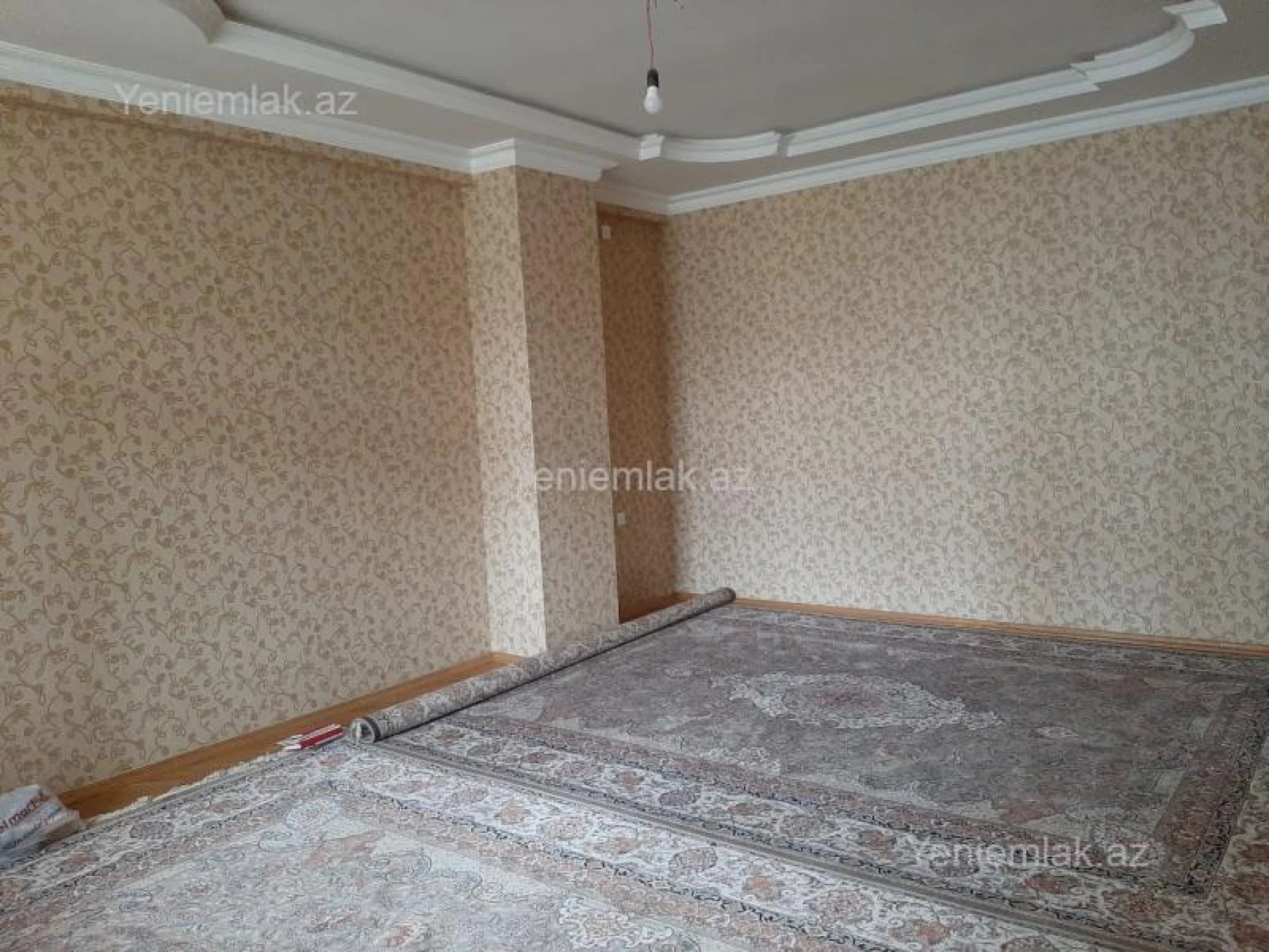 Satılır 3 otaqlı yeni tikili 150 m²