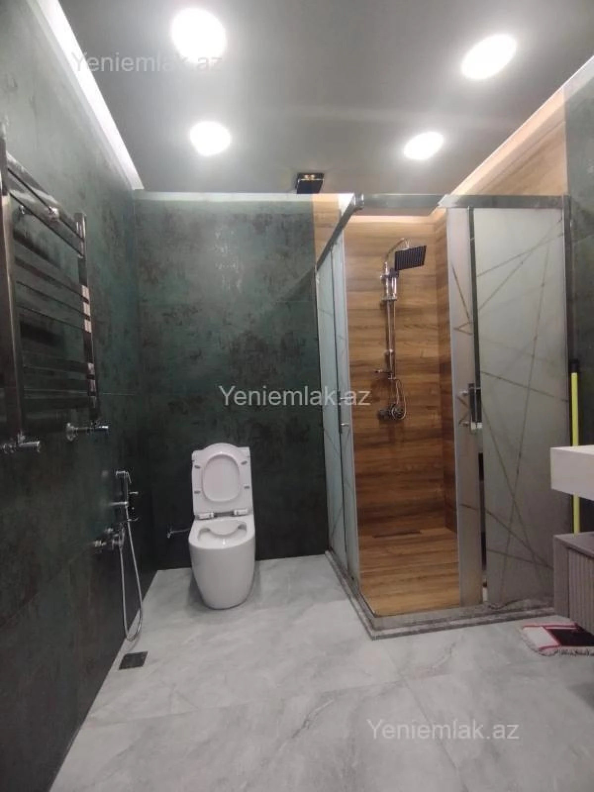 Satılır 3 otaqlı yeni tikili 80 m²