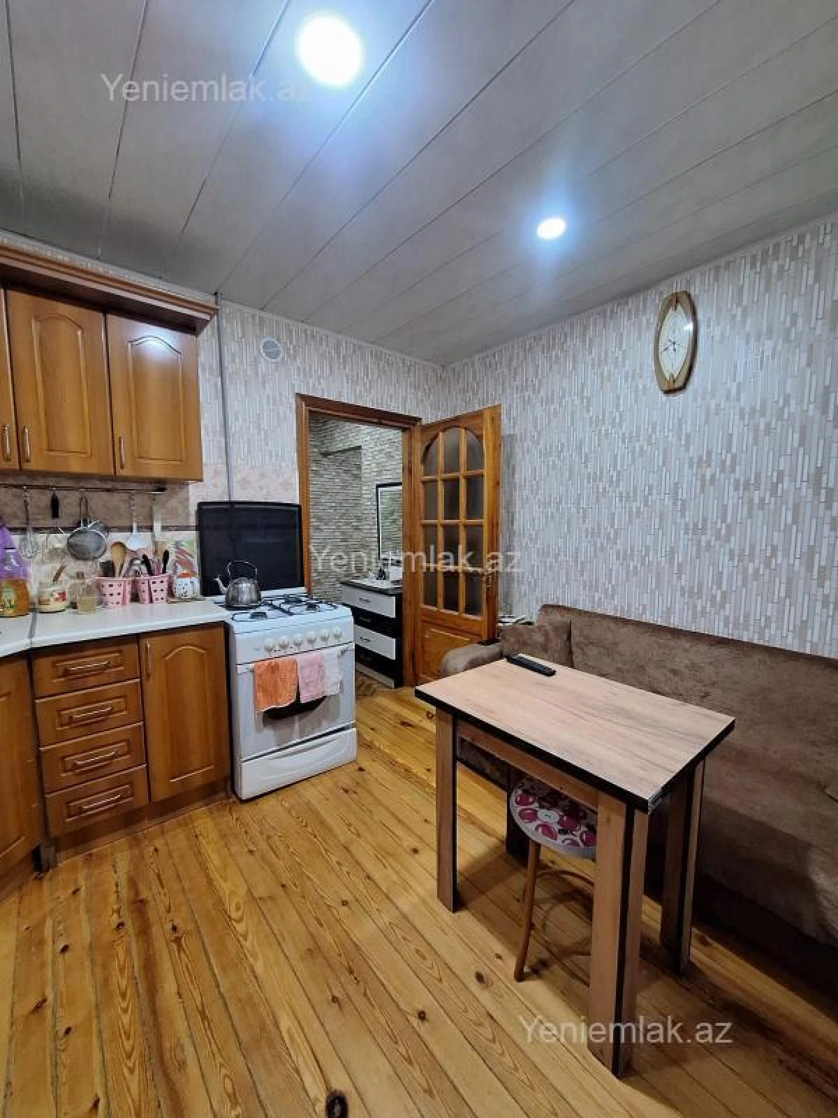 Satılır 1 otaqlı köhnə tikili 40 m²