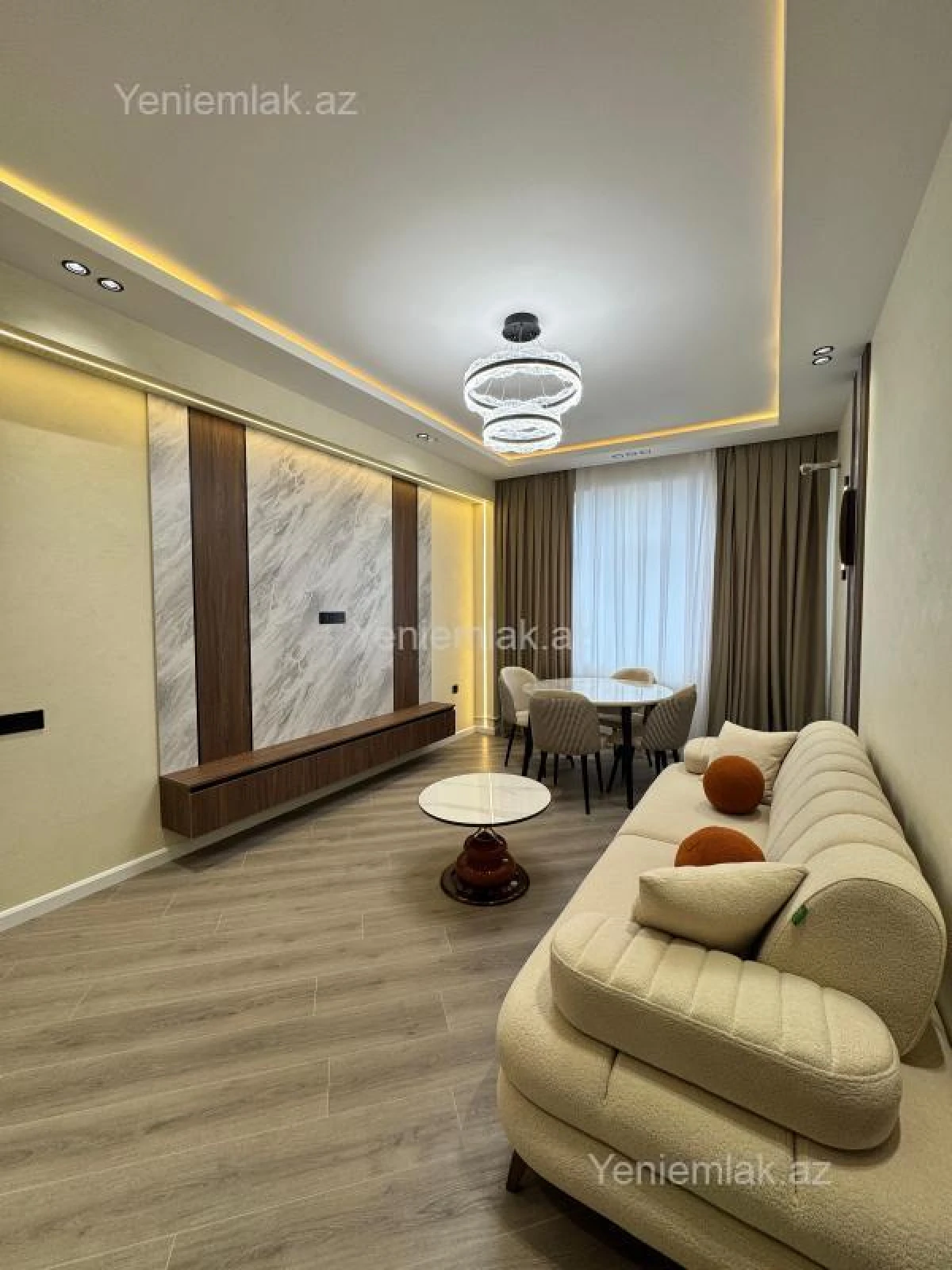 Satılır 3 otaqlı yeni tikili 80 m²