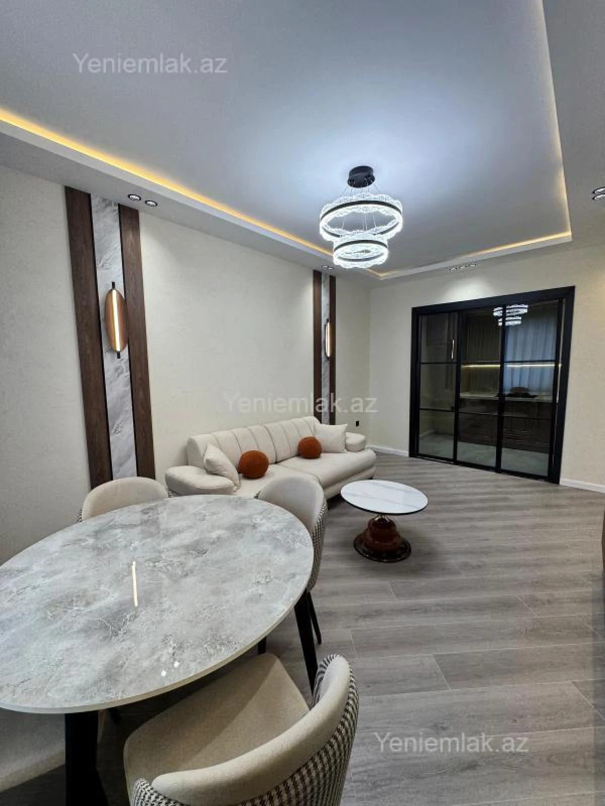 Satılır 3 otaqlı yeni tikili 80 m²