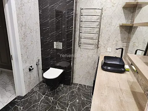 Satılır 2 otaqlı yeni tikili 70 m²