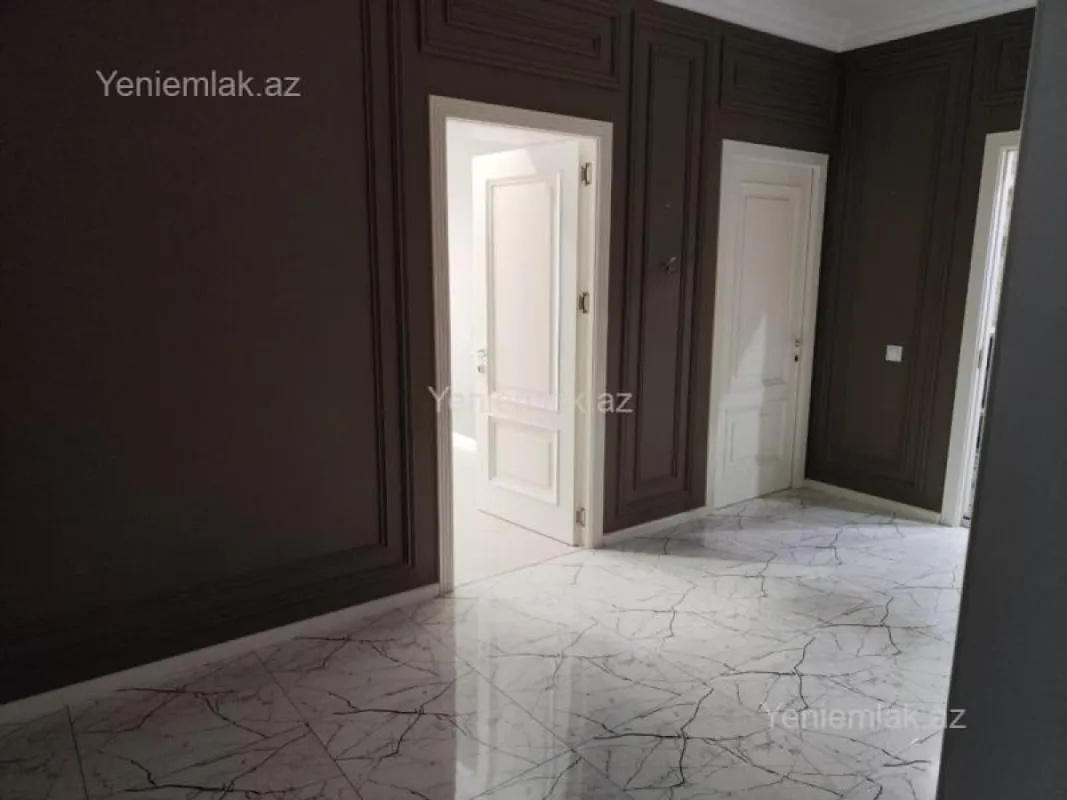 Satılır 2 otaqlı yeni tikili 70 m²