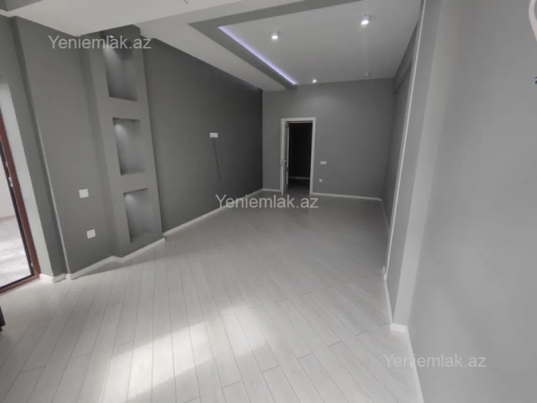 Satılır 2 otaqlı yeni tikili 70 m²