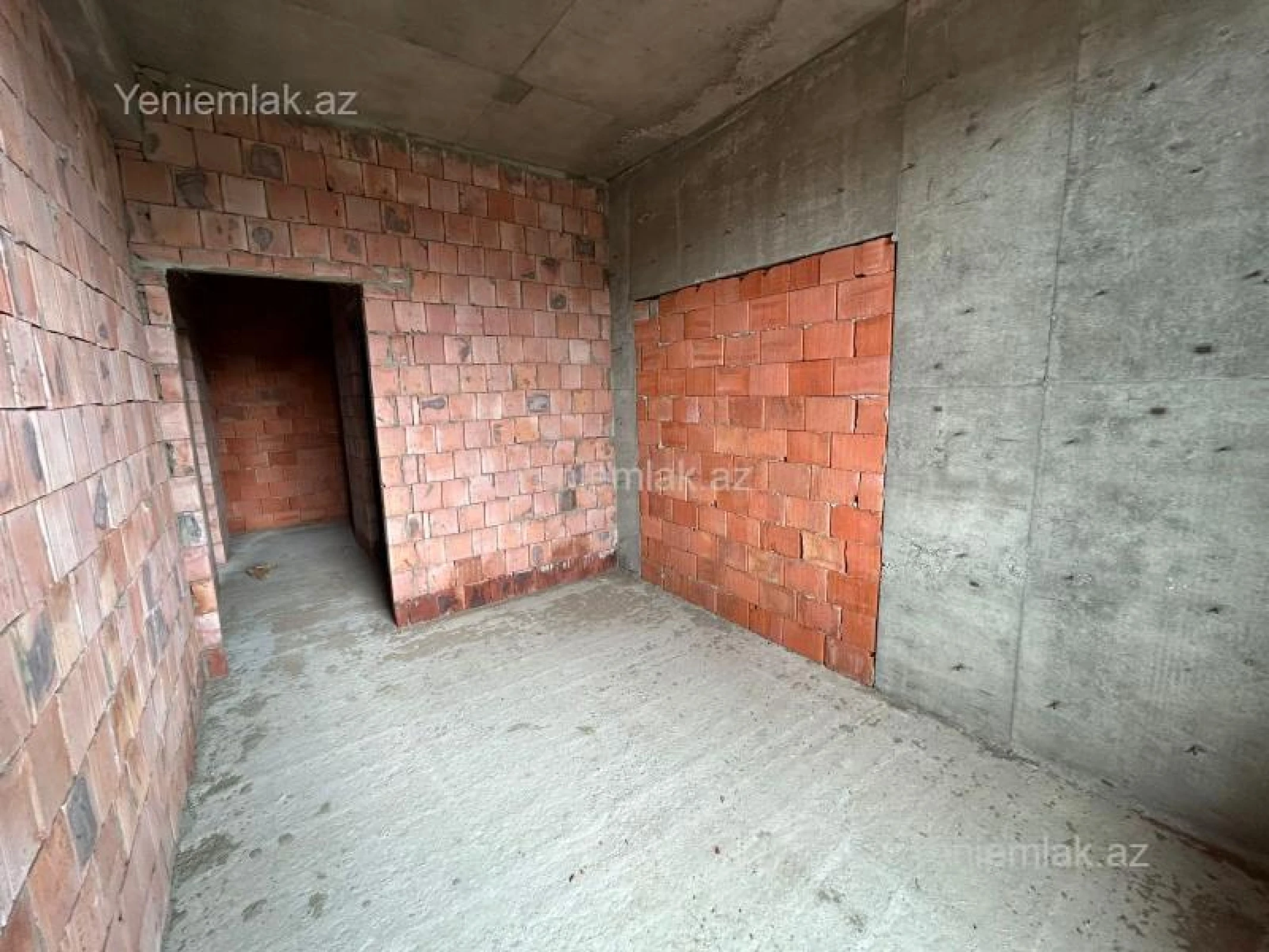 Satılır 2 otaqlı yeni tikili 69 m²