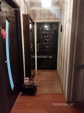 Satılır 3 otaqlı köhnə tikili 70 m²