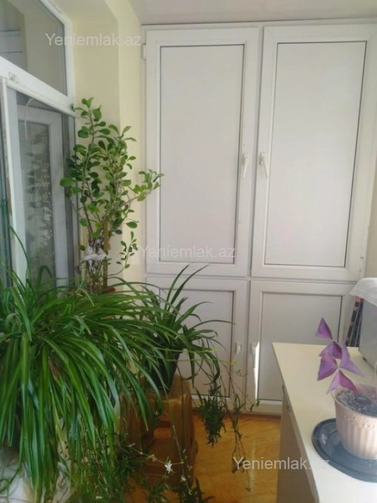 Satılır 3 otaqlı köhnə tikili 70 m²