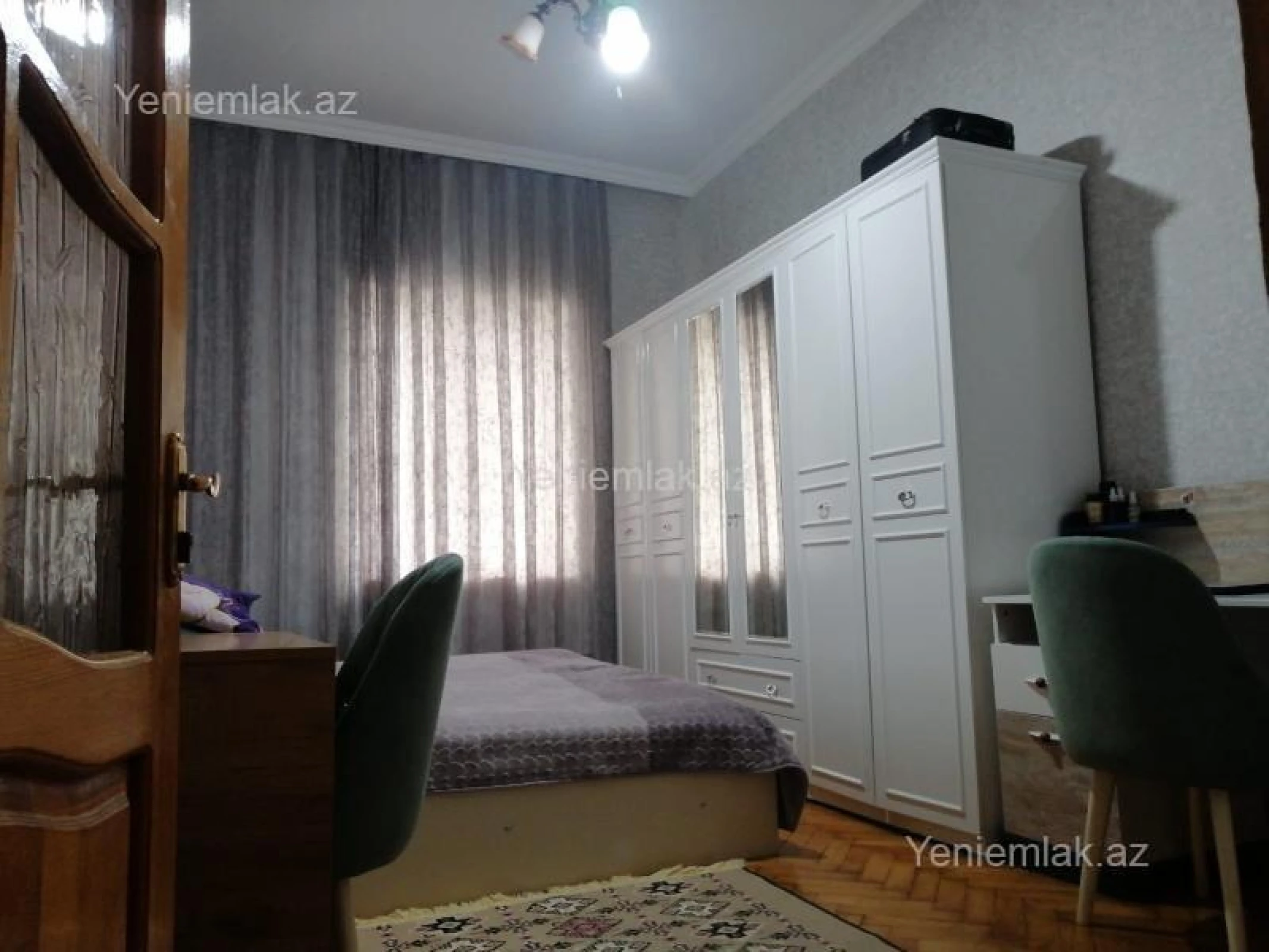 Satılır 2 otaqlı köhnə tikili 50 m²