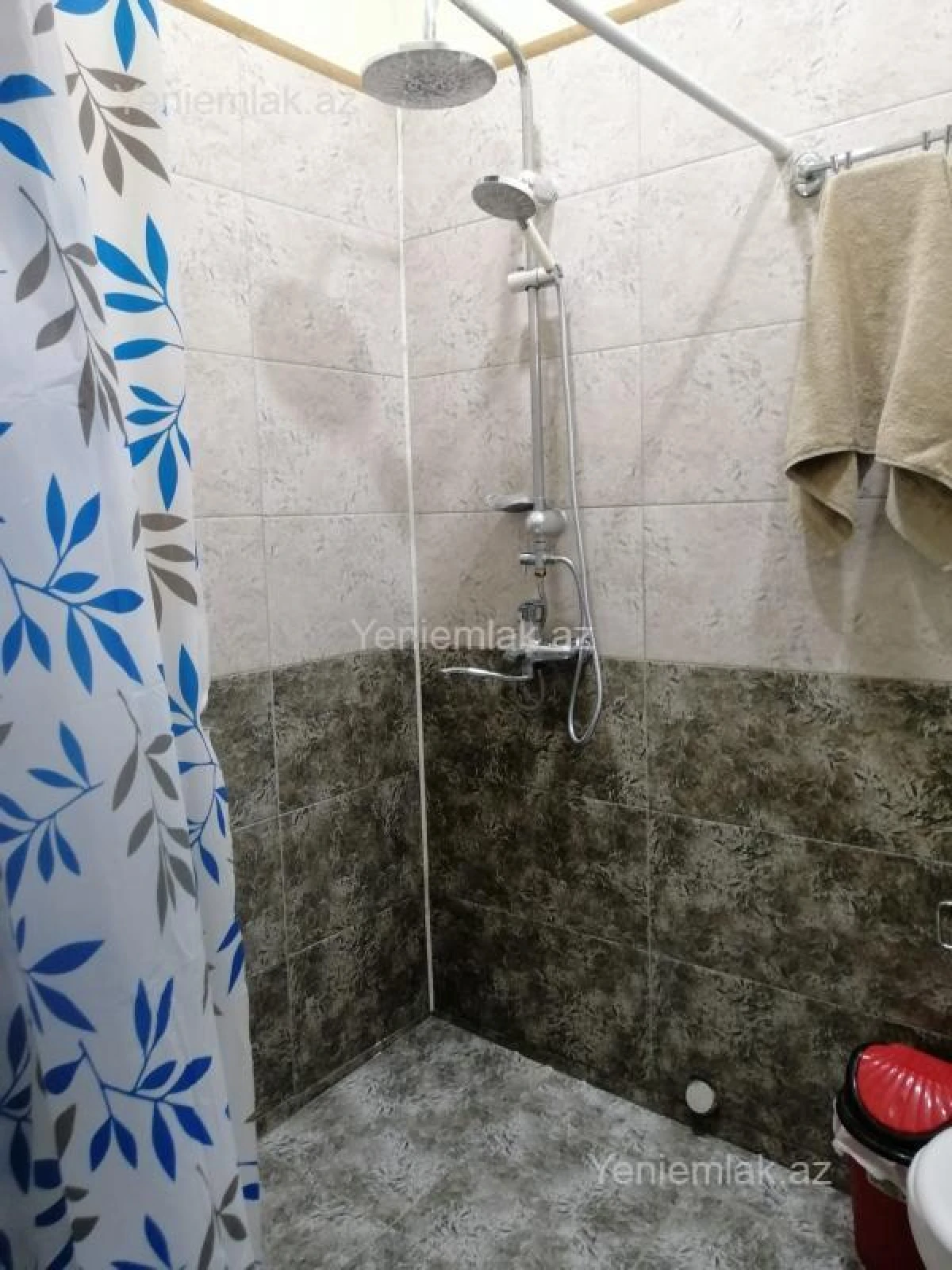 Satılır 2 otaqlı köhnə tikili 50 m²
