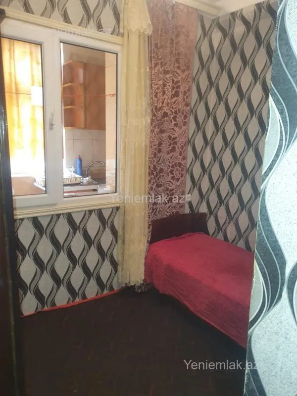 Satılır 2 otaqlı köhnə tikili 45 m²
