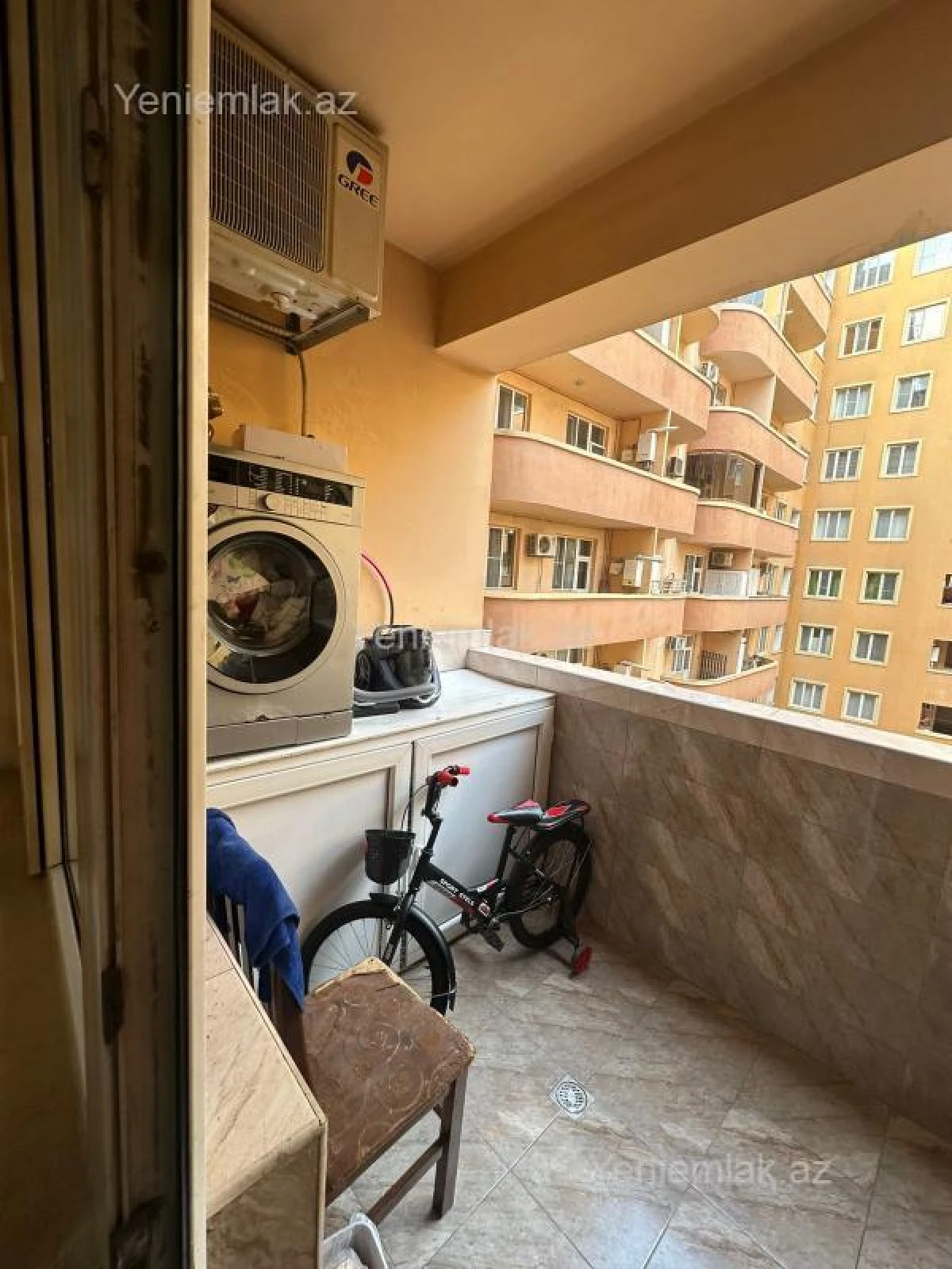Satılır 3 otaqlı yeni tikili 127 m²