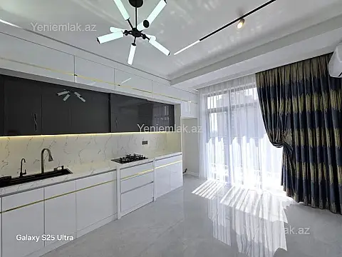 Satılır 4 otaqlı yeni tikili 185 m²