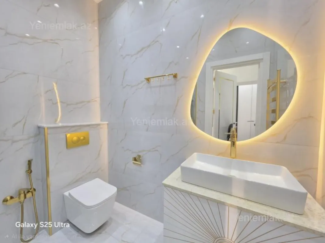 Satılır 4 otaqlı yeni tikili 185 m²