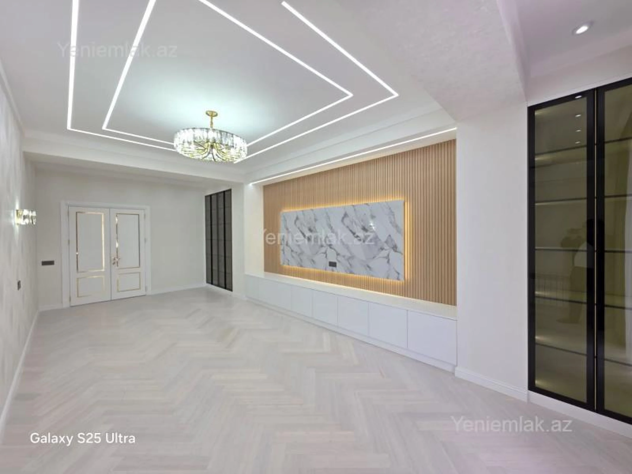 Satılır 4 otaqlı yeni tikili 185 m²