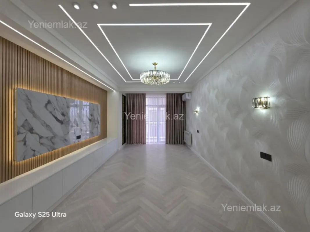 Satılır 4 otaqlı yeni tikili 185 m²