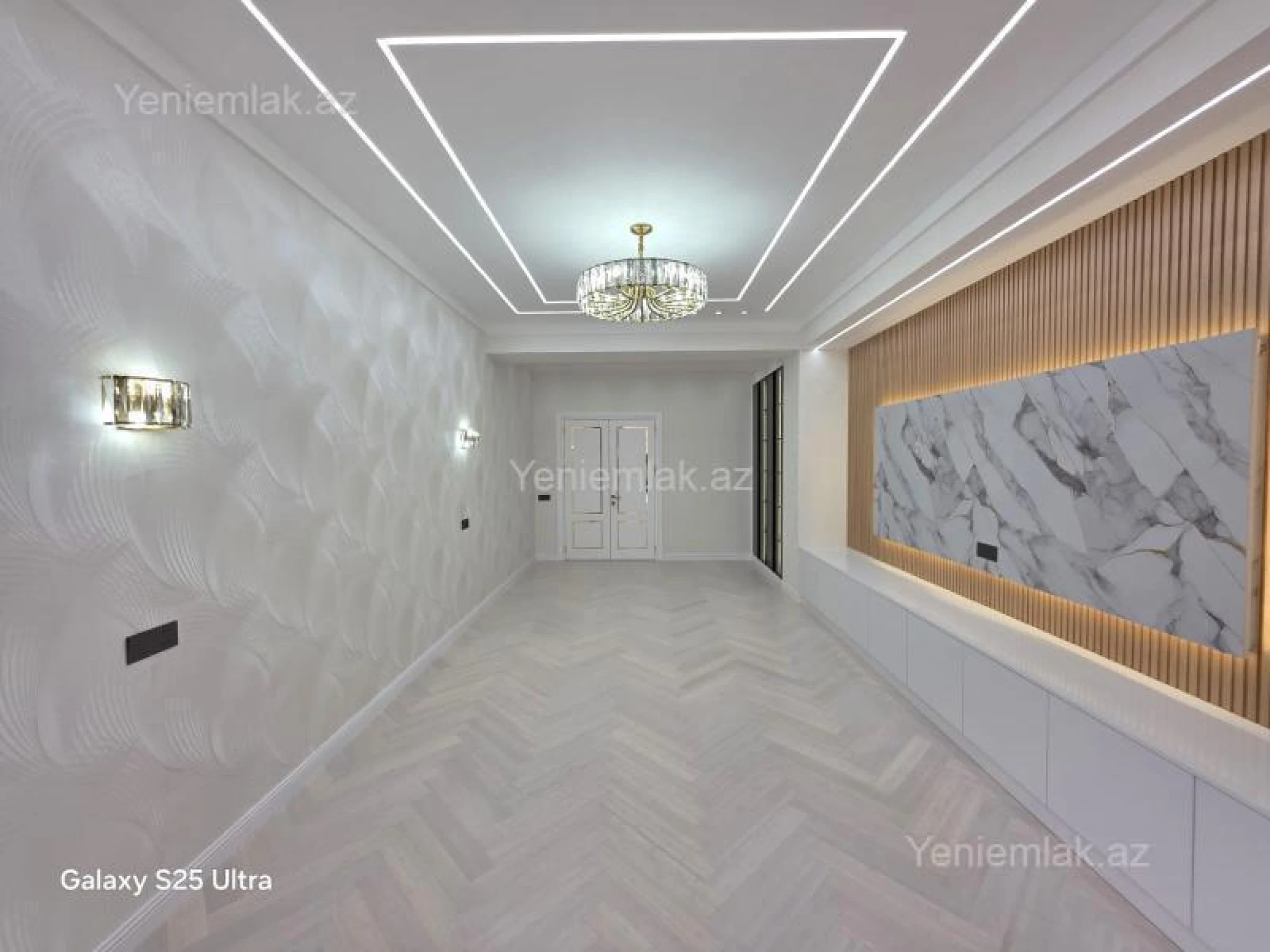 Satılır 4 otaqlı yeni tikili 185 m²