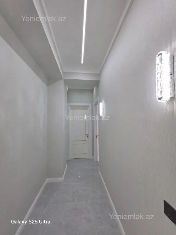 Satılır 4 otaqlı yeni tikili 185 m²