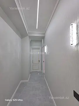 Satılır 4 otaqlı yeni tikili 185 m²