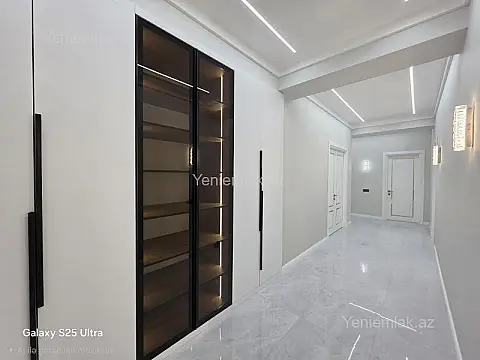 Satılır 4 otaqlı yeni tikili 185 m²